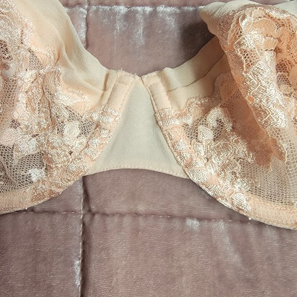 La Perla Lace Bra - Picture 4 of 6